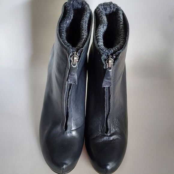 Dolce Vita Joya Sock Boot 8 - Picture 11 of 11